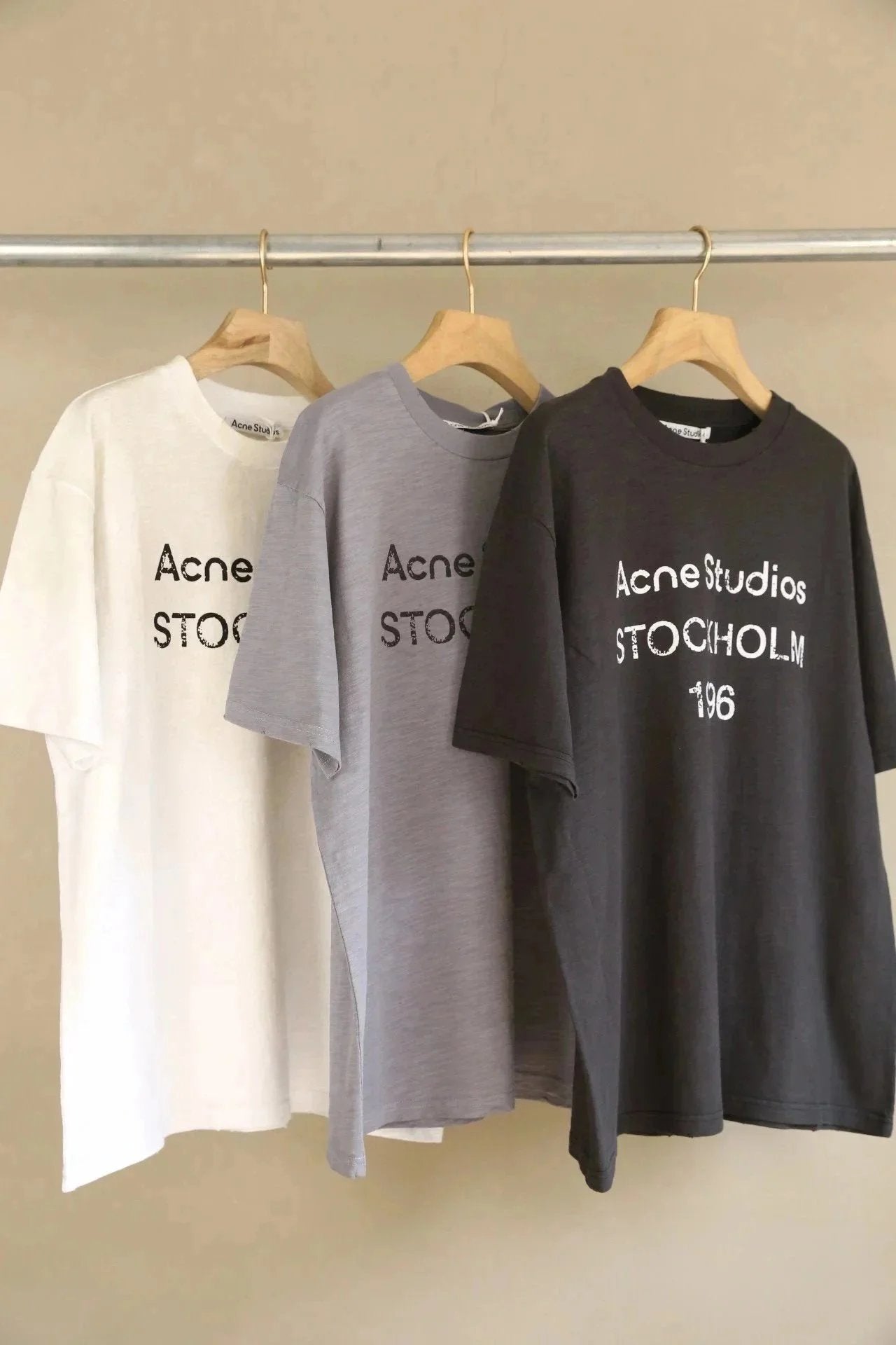 High Quality T-shirt-1759