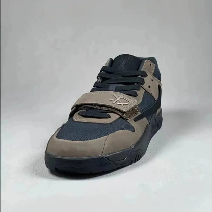 Black and brown sneakers-2327