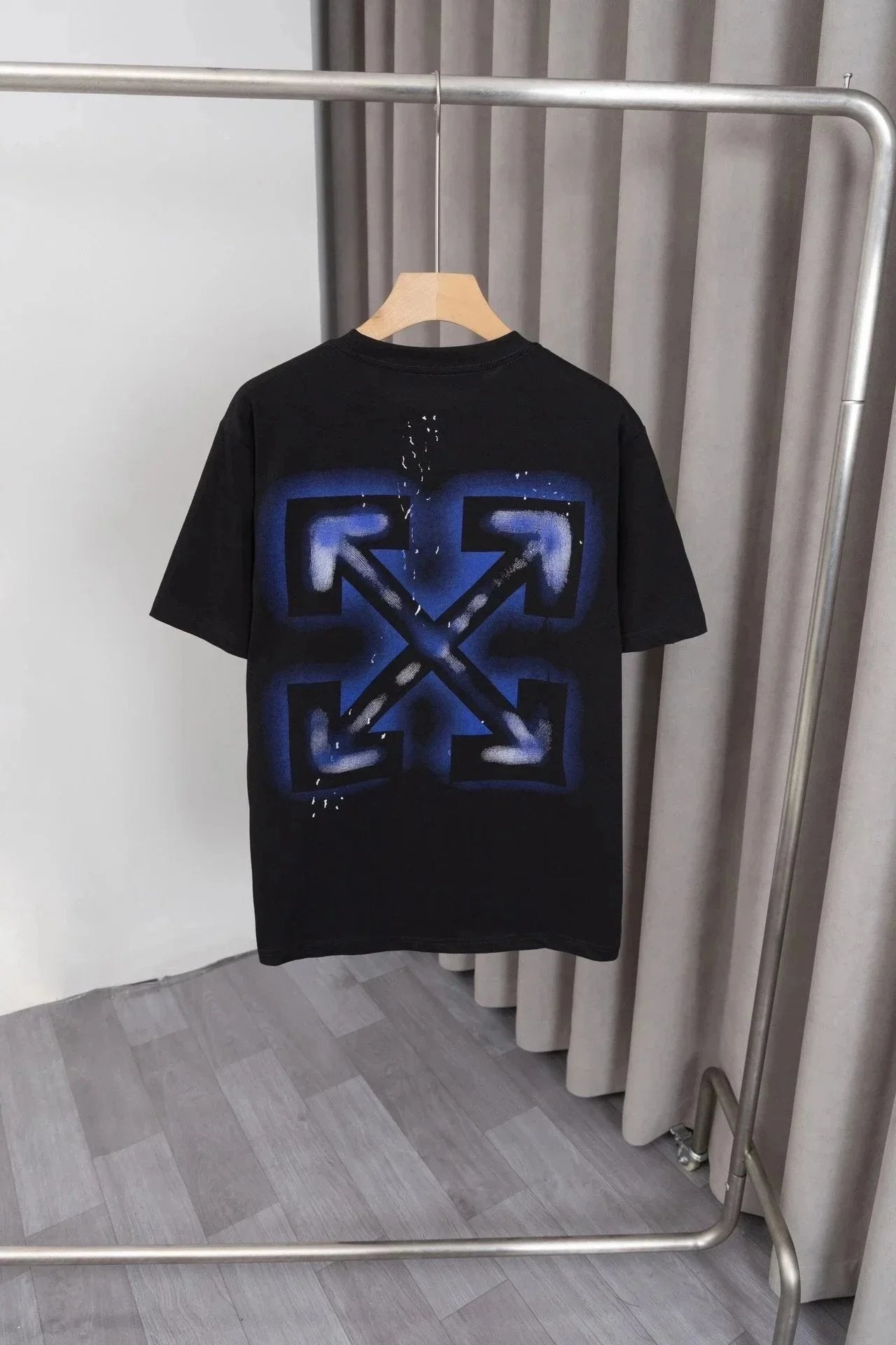 High Quality T-Shirt-1379