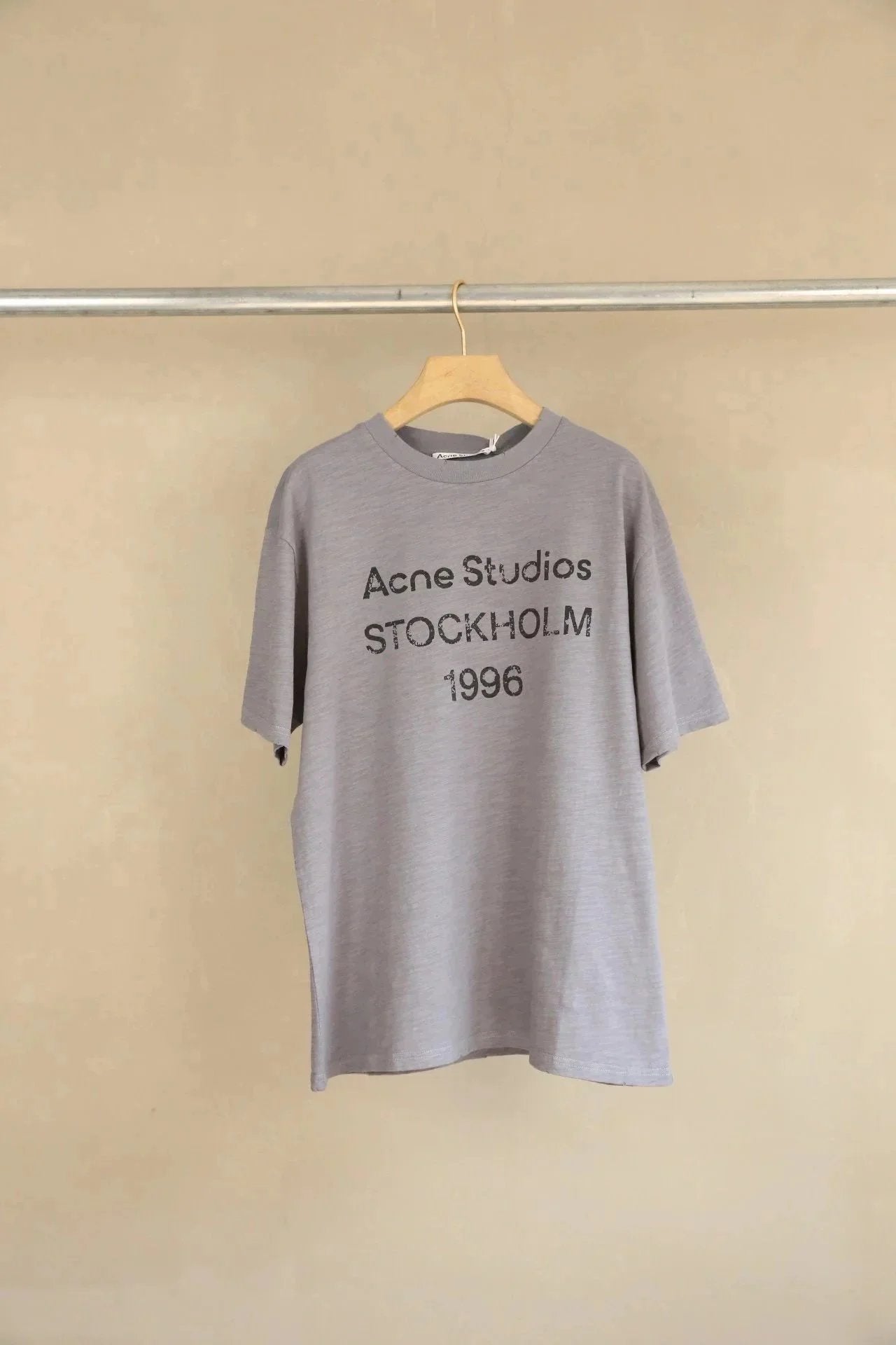 High Quality T-shirt-1759