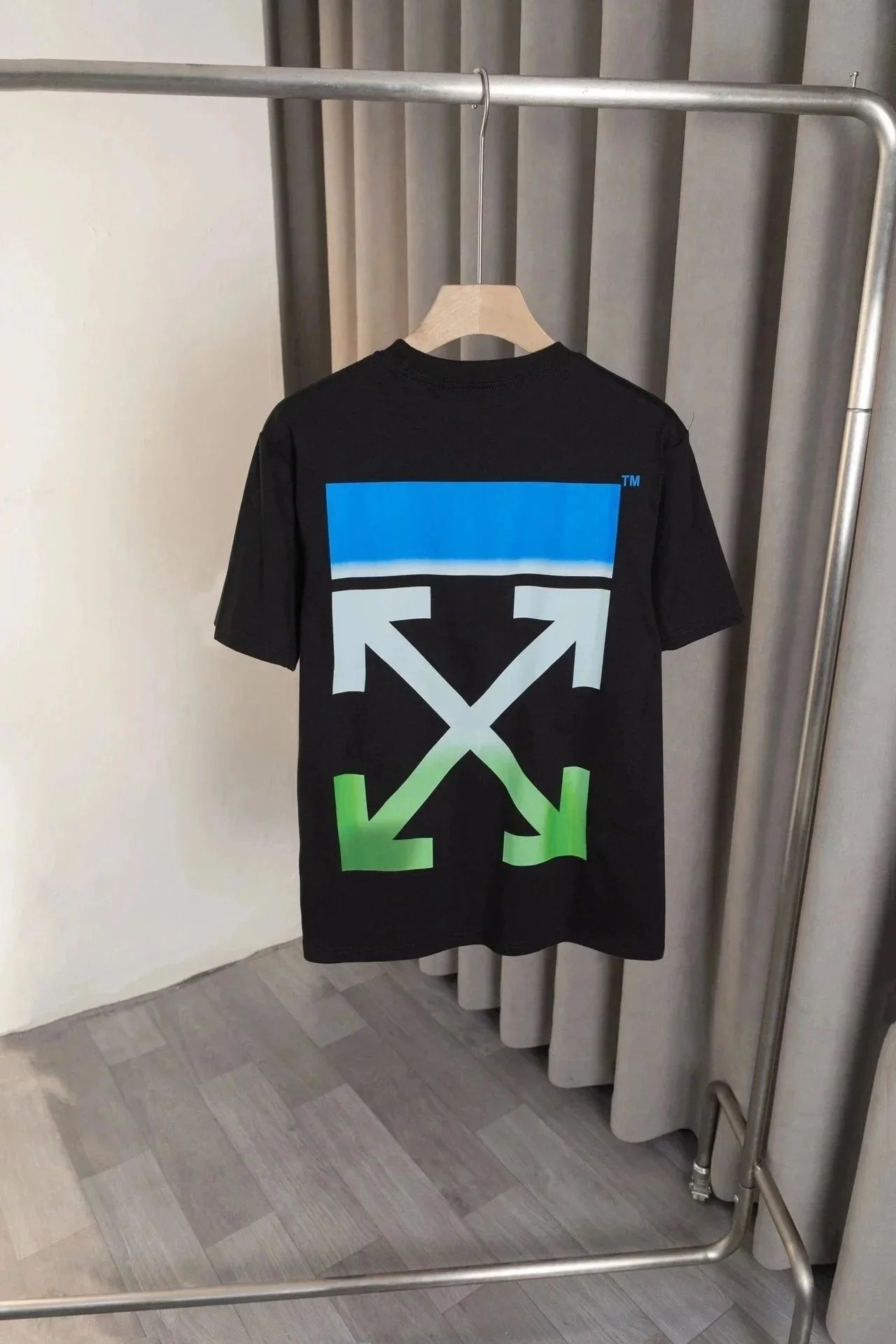 High Quality T-Shirt-1379